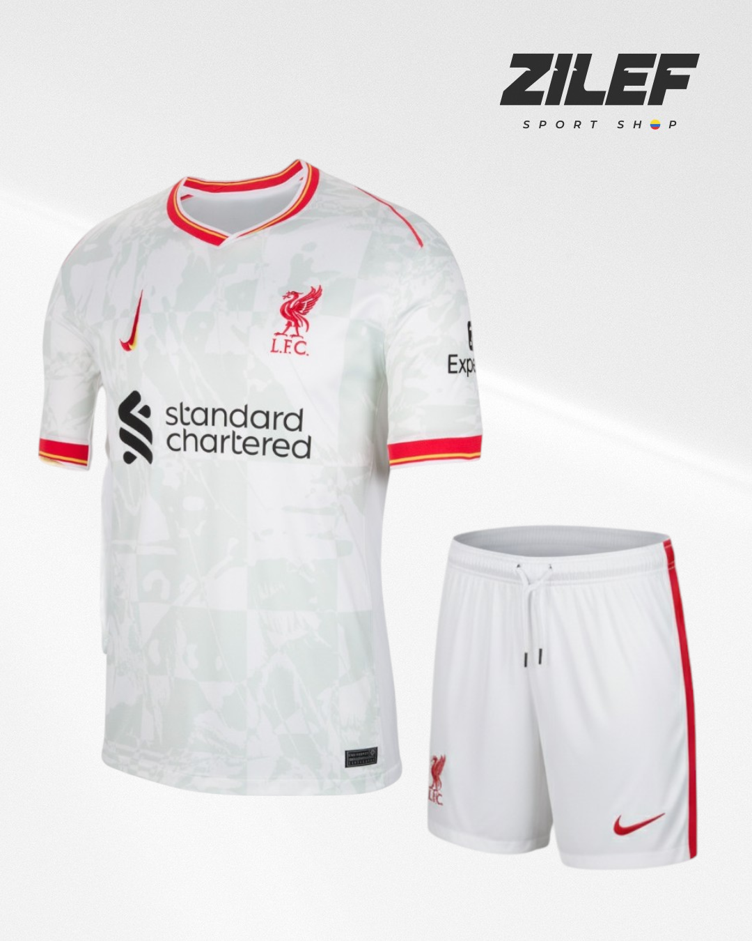 JUGADOR Y VISITANTE DEL LIVERPOOL