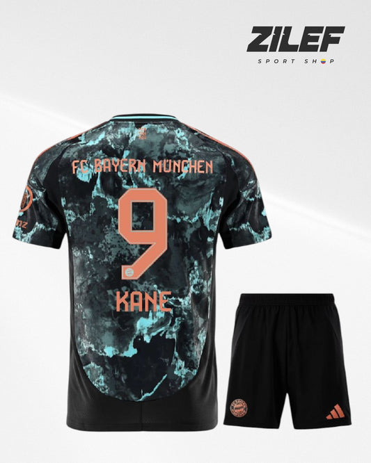 BAYERN MUNICH PLAYER AND VISITOR EDITION